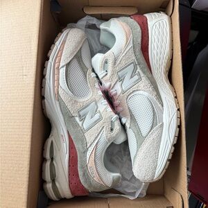 New Balance 2002R Festival Sneakers M2002RJF